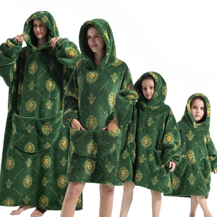 Hoodie-Deken voor Herfst Gezelligheid – SpookySnuggle