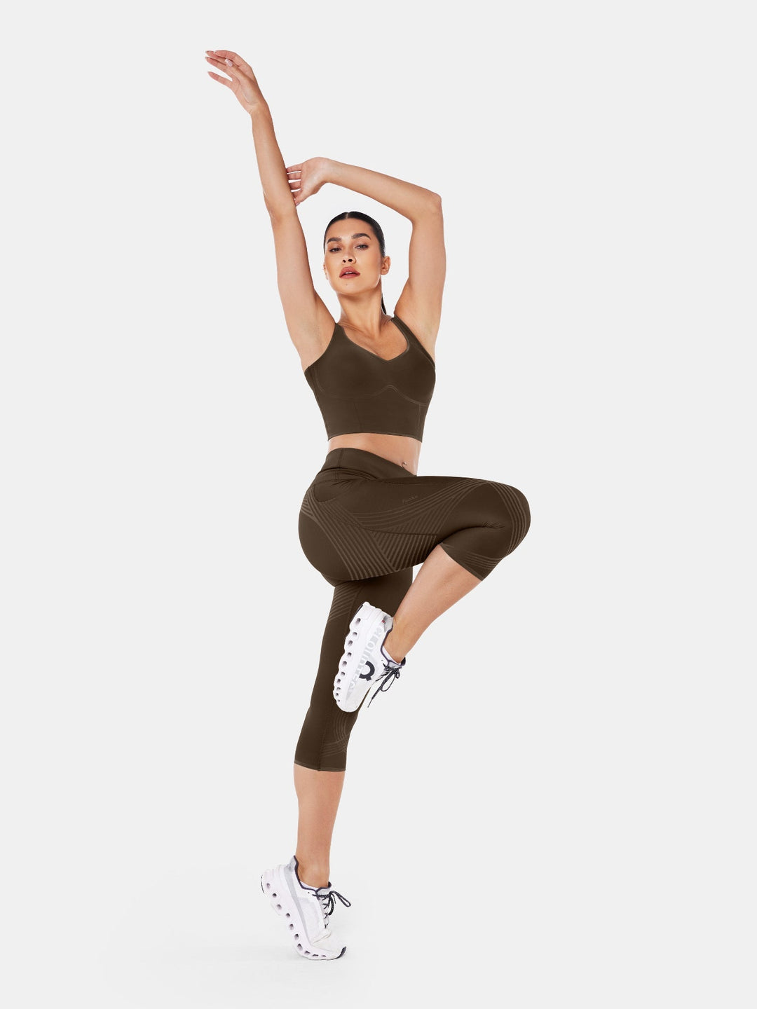 Seamless Cropped Built-In Bra Tank - Lola