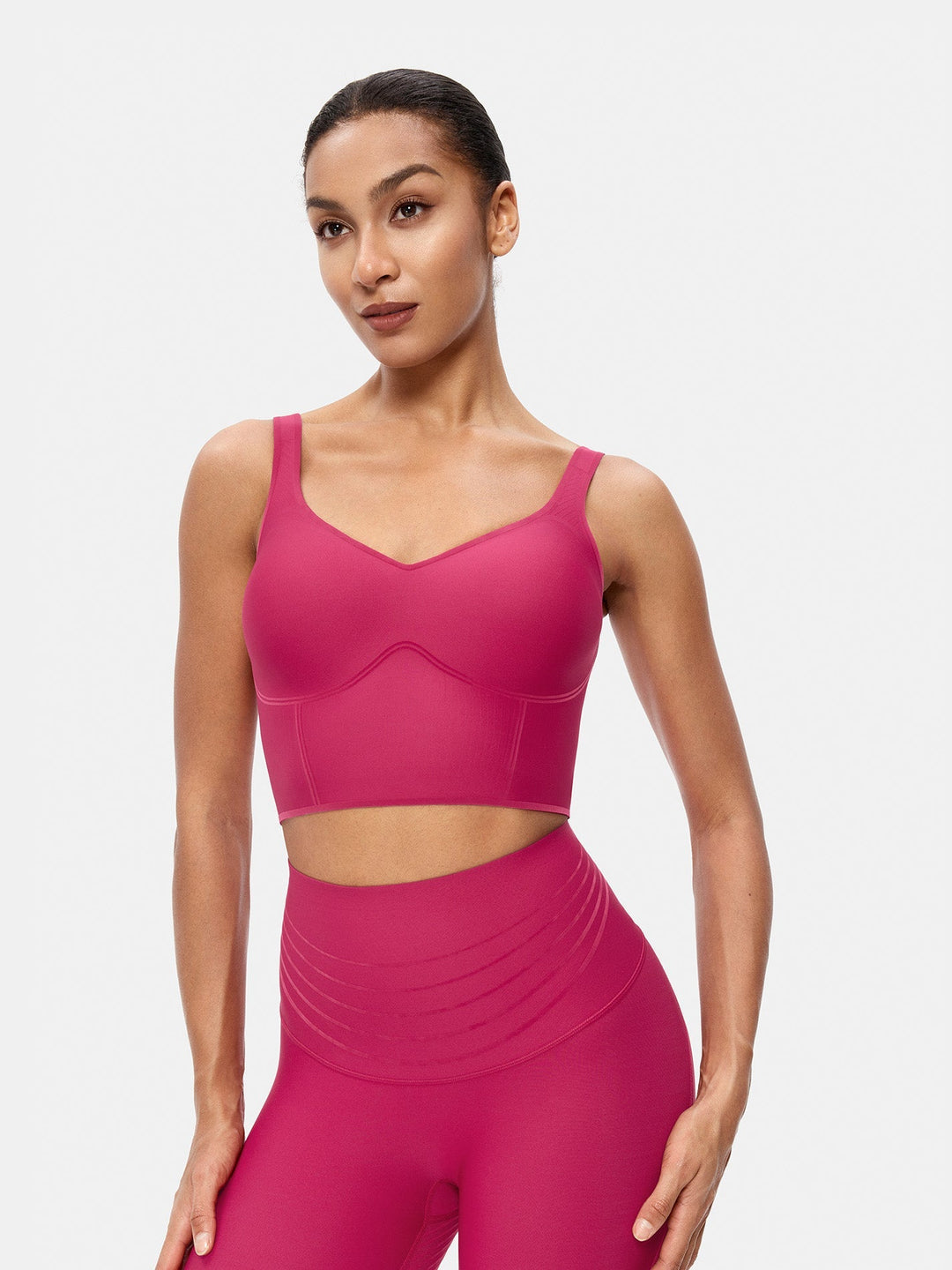 Seamless Cropped Tank Top With Bra - Contoura