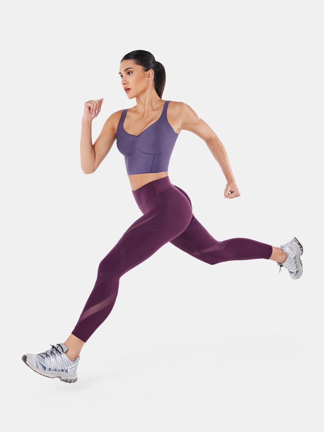Seamless Cropped Tank Top With Bra - Contoura