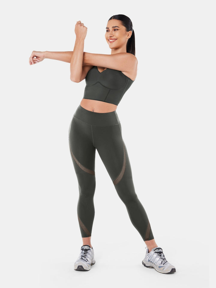 Seamless Cropped Tank Top With Bra - Contoura