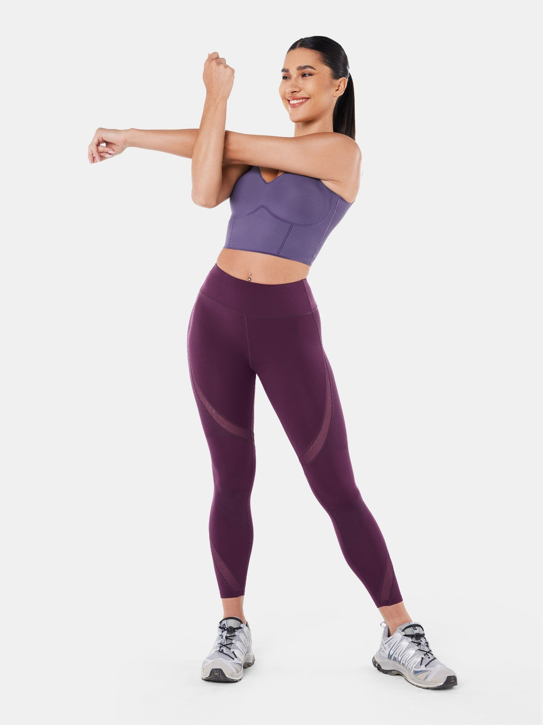 Seamless Cropped Tank Top With Bra - Contoura