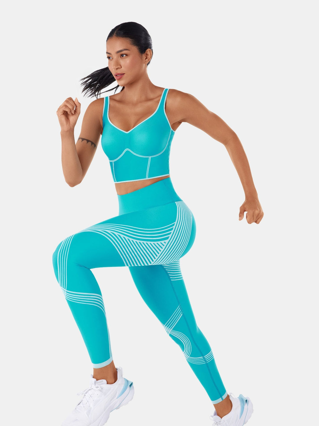 Seamless Cropped Tank Top With Bra - Contoura