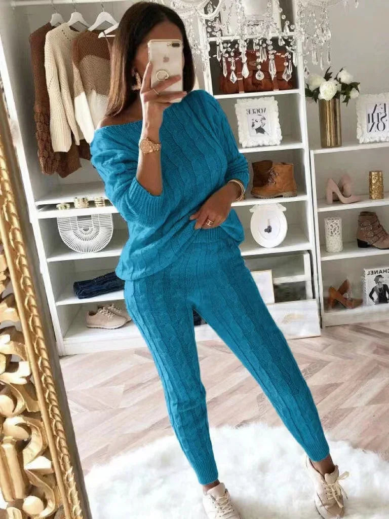 Two-Piece Women's Knit Tracksuit for Autumn & Winter – Isaline