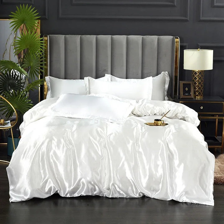 Luxe Beddengoed Set - SilkEssence