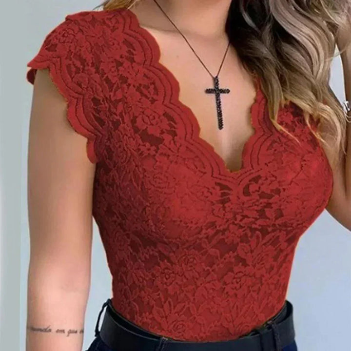 Slim-Fit Sleeveless Lace Top - Crystal
