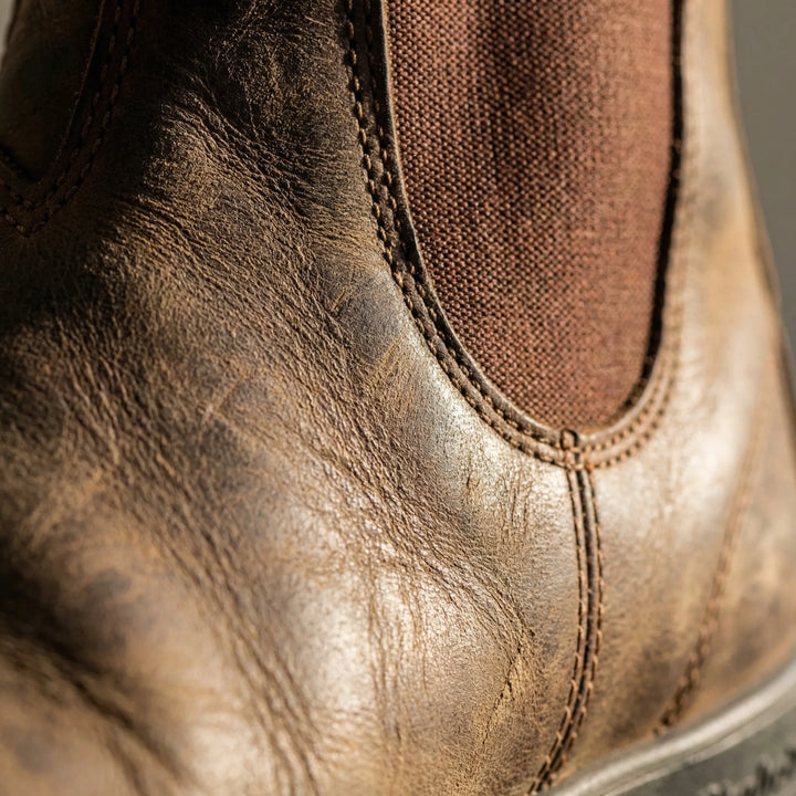Slip-On Men's Chelsea Boot - Lee