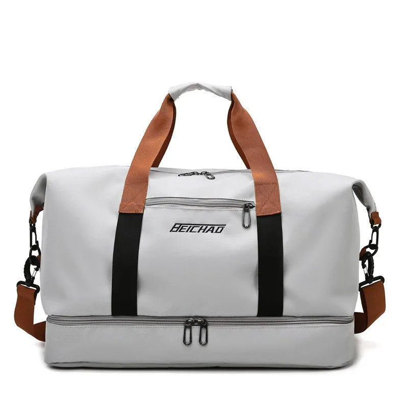 Spacious Gym Bag With Separate Shoe Compartment - Betsy