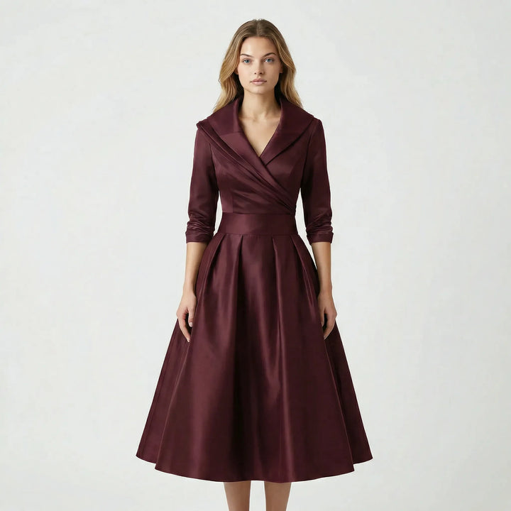 Tailliertes Midi Kleid - Emilie