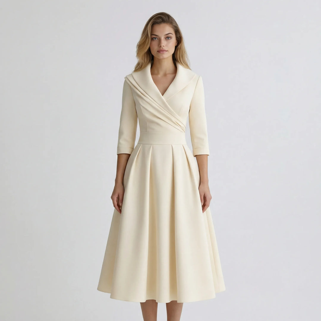 Tailliertes Midi Kleid - Emilie