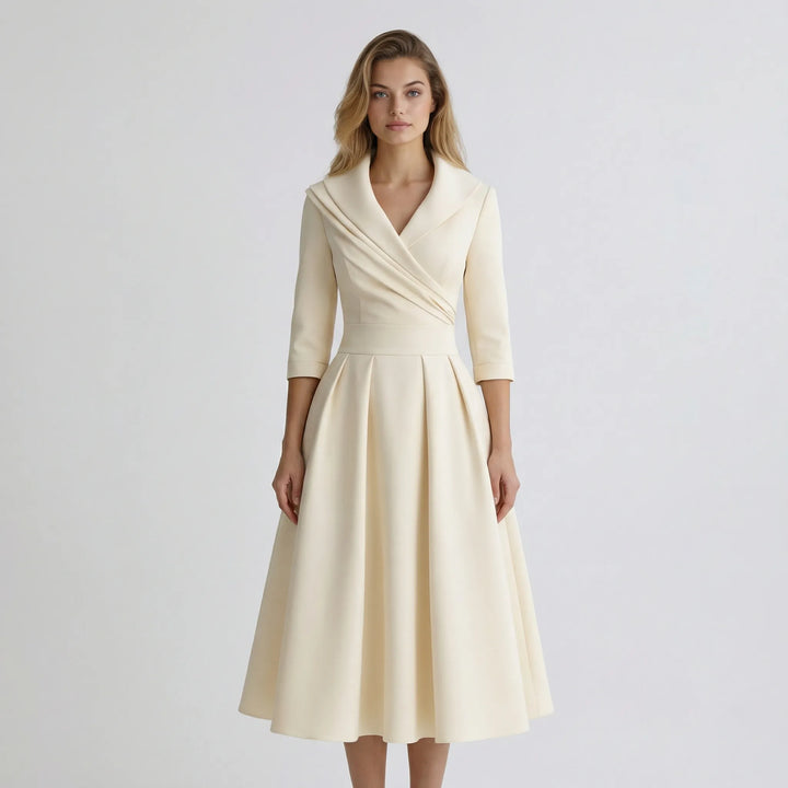 Tailliertes Midi Kleid - Emilie