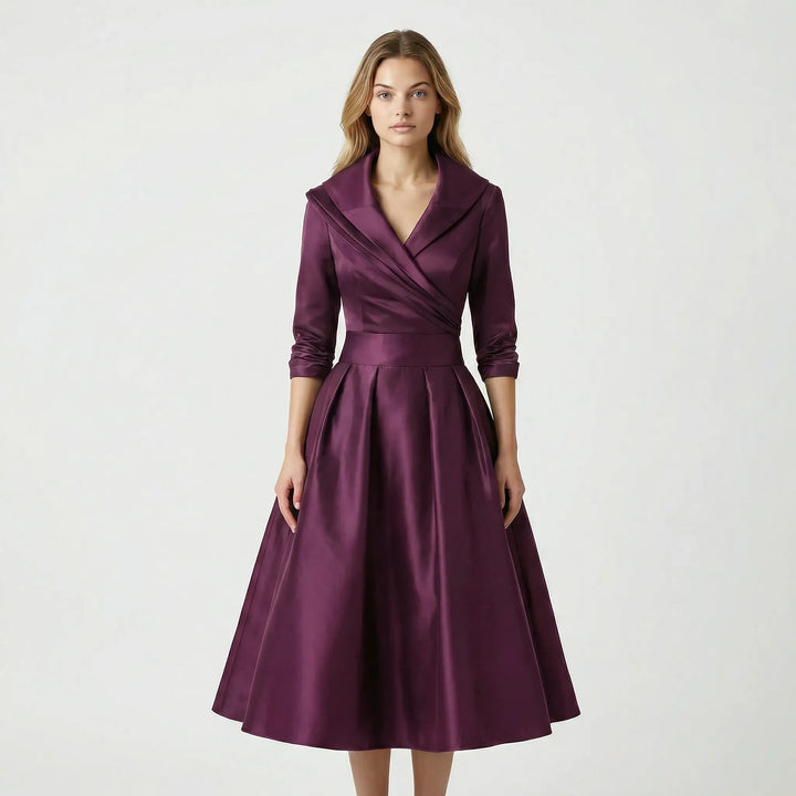 Tailliertes Midi Kleid - Emilie