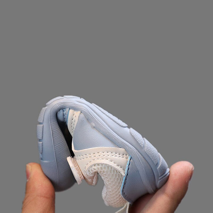 Flexible Non-Slip Barefoot Baby Shoe Sky – Discover in Comfort