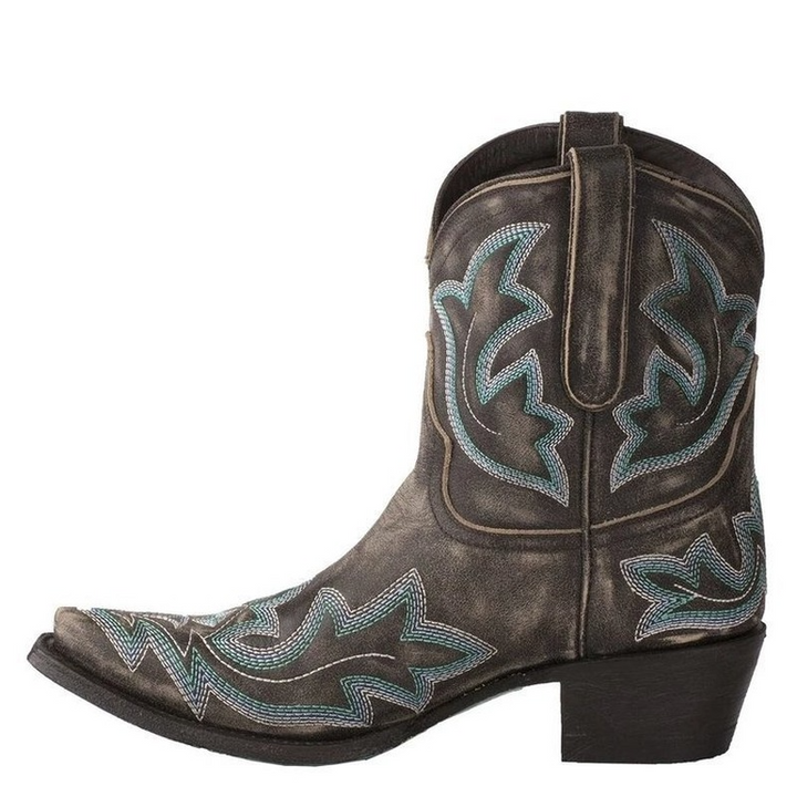 Leather Cowboy Boots with Embroidery – Dakota