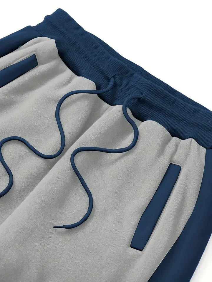 Two-Piece Men's Tracksuit With Hood - Kevin