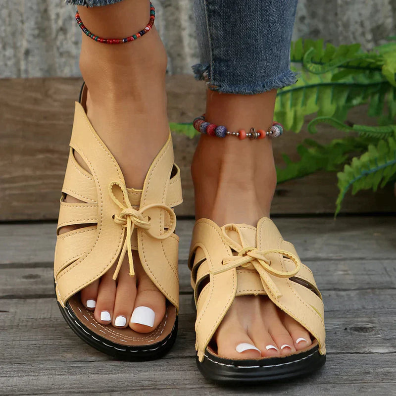 Orthopedic Wedge Sandals with Arched Button – Mirella