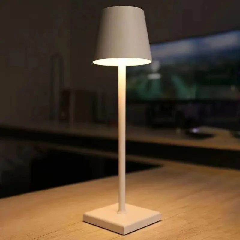 Sammy Jackson™ Corrie Oplaadbare USB-LED Bureaulamp