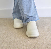 Weather-Resistant Comfort Clogs with Cloud Cushioning - Mireille