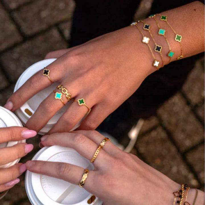 Sammy Jackson™ Green Clover Bracelet | Stylish & Special