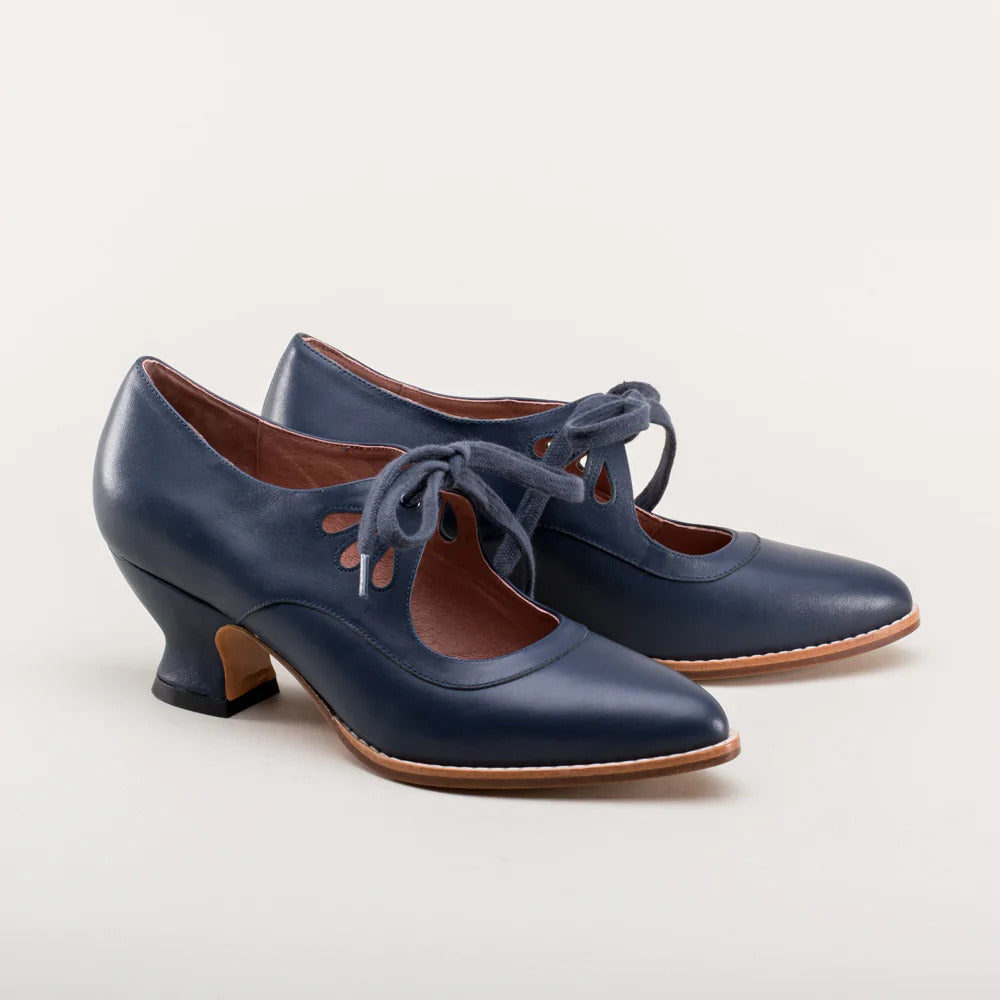 Vintage-Inspired Lace-Up Heeled Shoe - Virginia