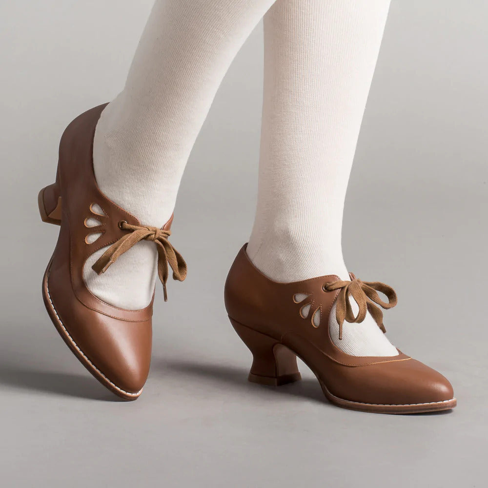 Vintage-Inspired Lace-Up Heeled Shoe - Virginia