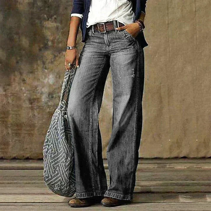 Wide-Leg Jeans With A Retro Cut - Genevieve