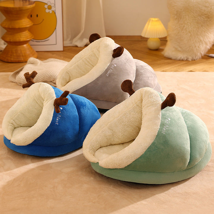 Soft Cuddle Bed for Cats and Dogs - SnugglePaw