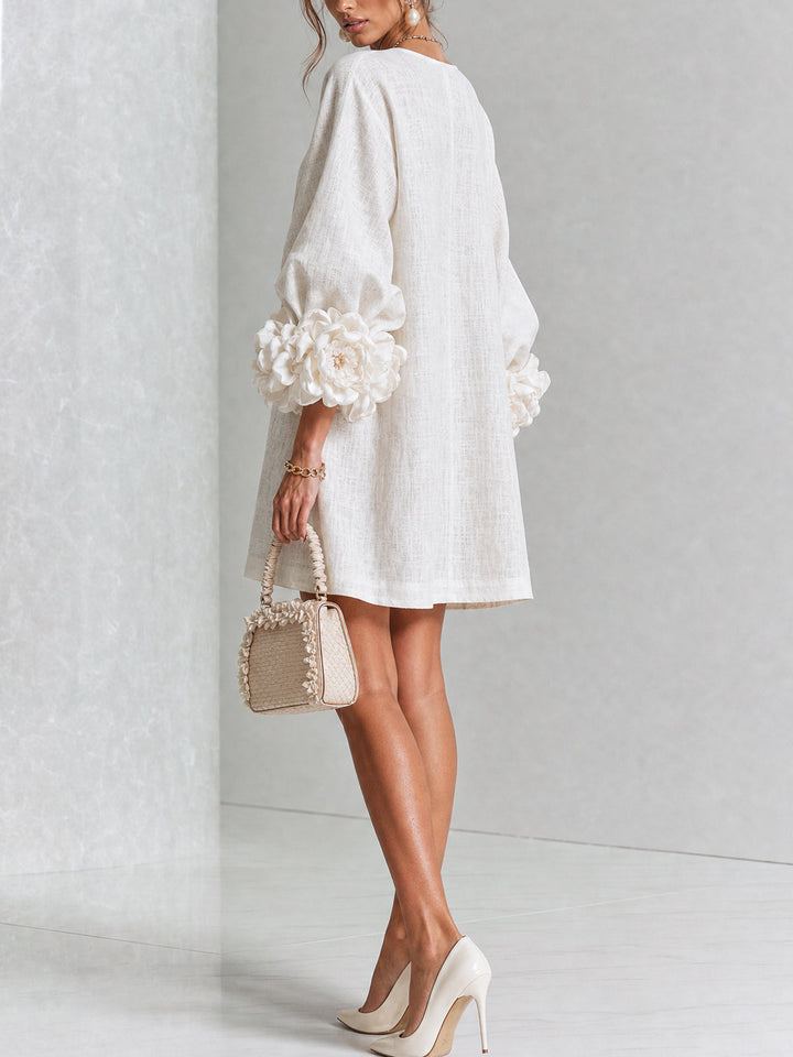 Elegant A-Line Dress with Volume Sleeves and Floral Buttons 3