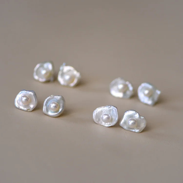 Baroque Pearl Earrings - Noa