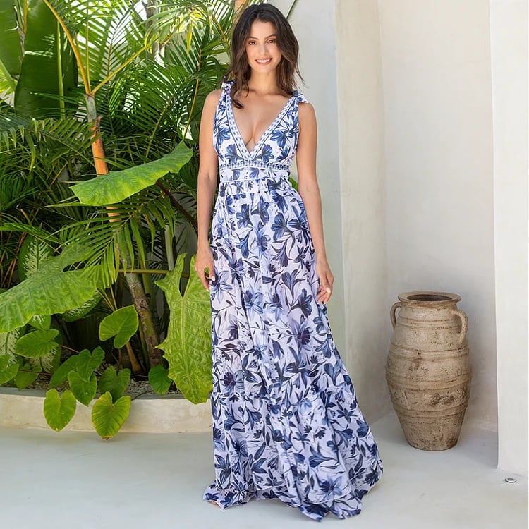 Women's Beach Outfit – Mira
