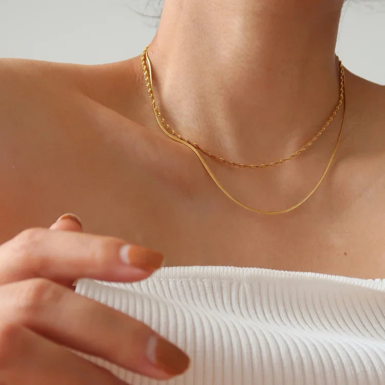 Stylish Slim Snake Necklace - Isis