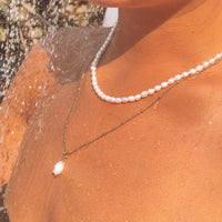 Baroque Pearl Pendant Necklace - Anisa