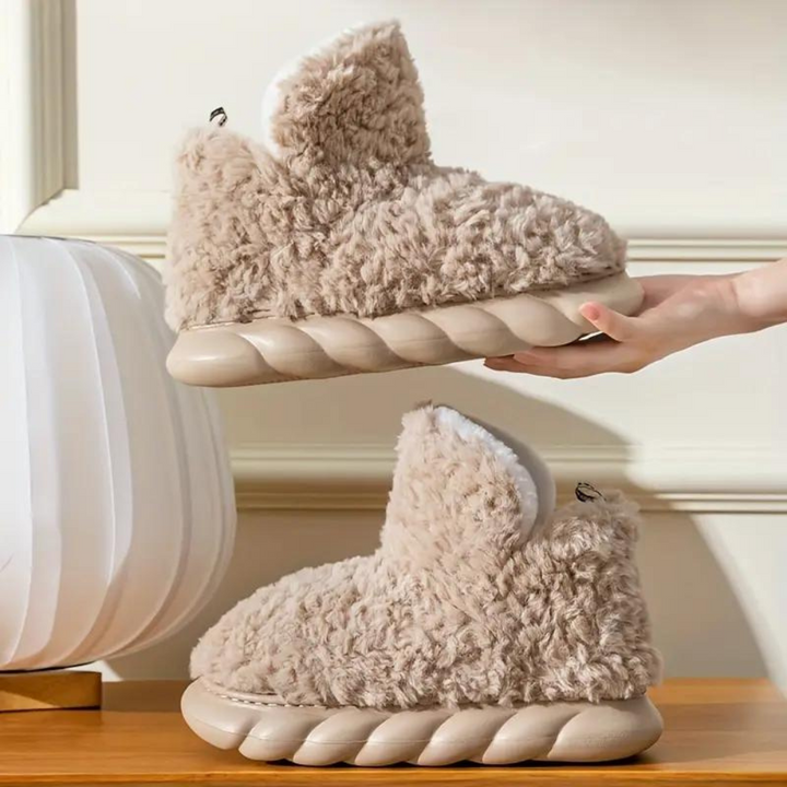 Nua - Comfy Teddy Slippers for Women