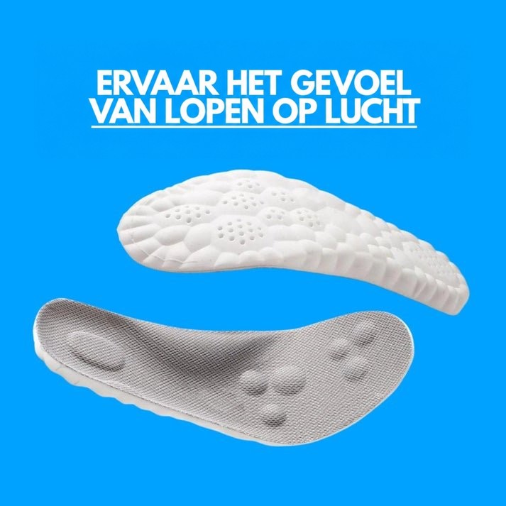 Twee witte en grijze inlegzolen, eentje met de golvende schuimzijde met gaatjes naar boven, de ander met massagenoppen, op een blauwe achtergrond. 8