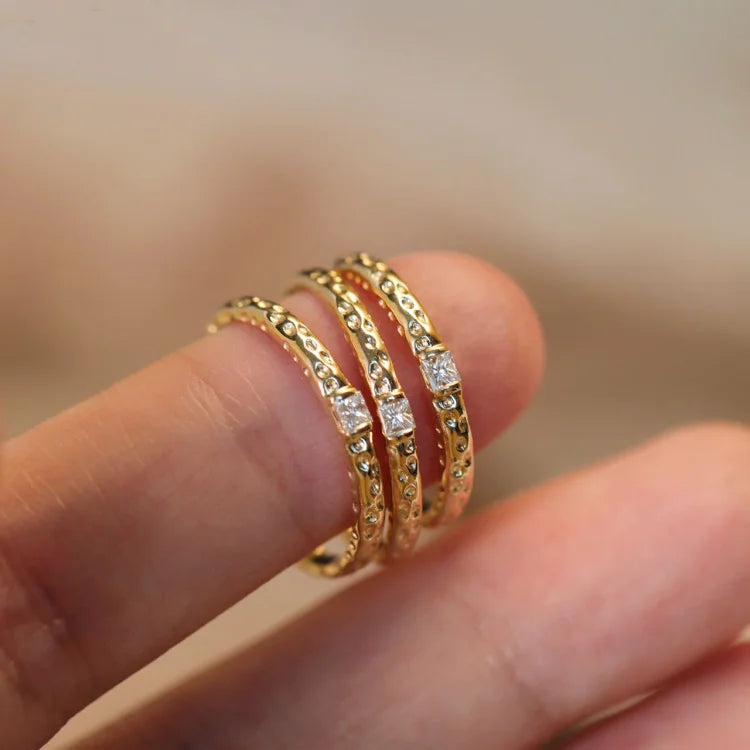 Gold-Plated Sterling Silver Ring with Zirconia - Aurora