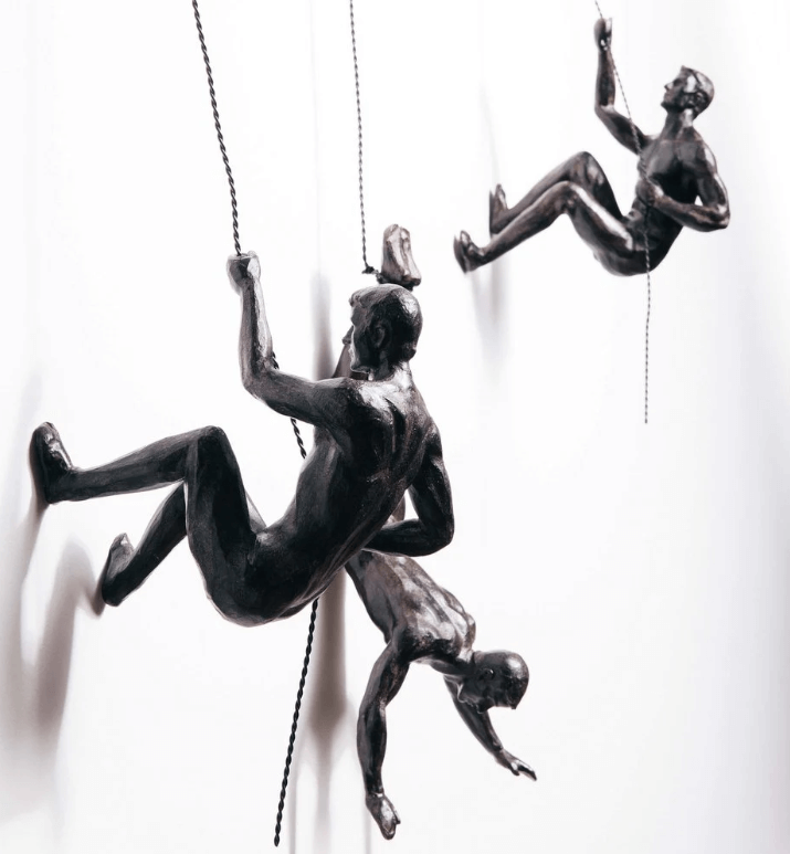 Bergbeklimmer Wandsculptuur – PeakFigures