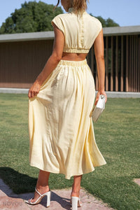 Trendy Midi Summer Dress with Collar and Waist Cutout – Avelina