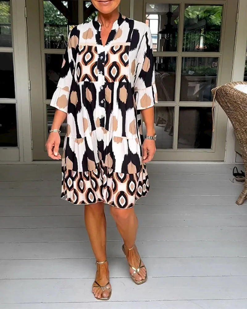 Trendy jurk met korte mouwen en abstracte print & losse snit – Liora