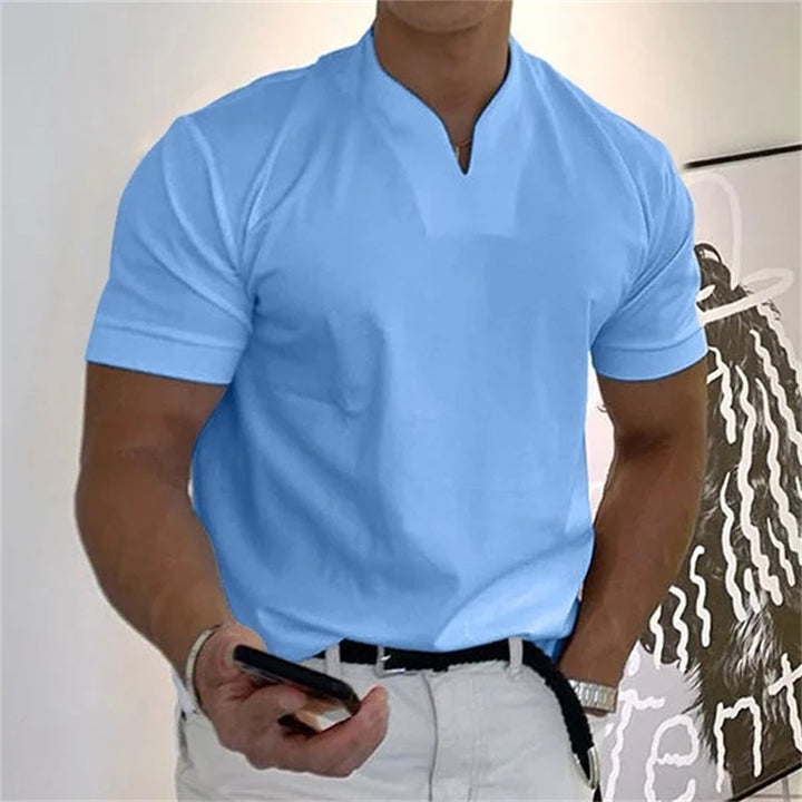 Breathable men's fitness shirt with V-neck - Timo