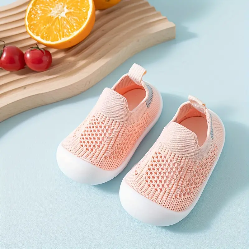 StepEase – Flexible Barefoot Sneakers for Kids