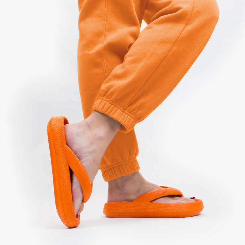 Cloud-Soft Unisex Comfort Flip Flops – Leona