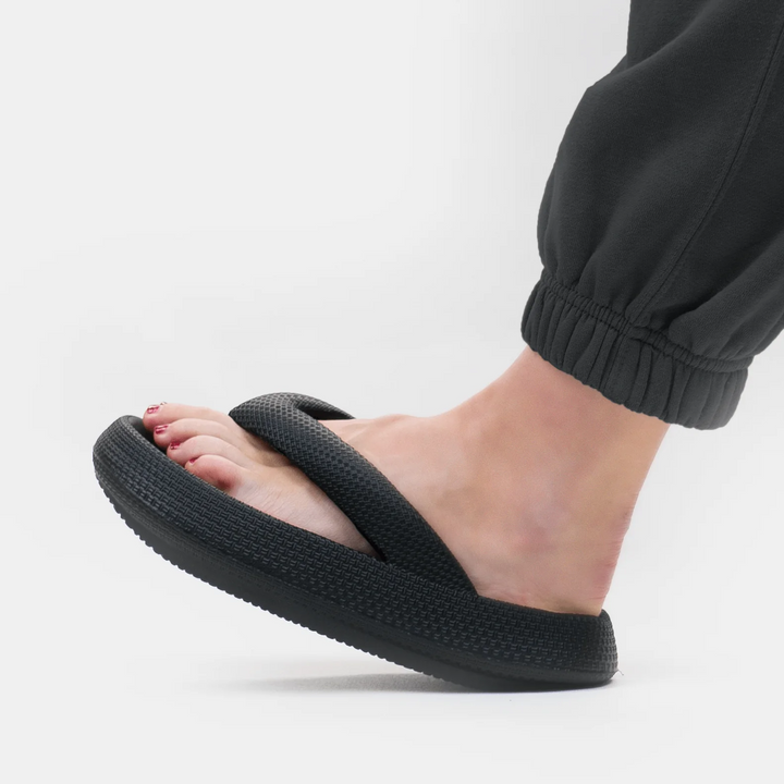 Cloud-Soft Unisex Comfort Flip Flops – Leona