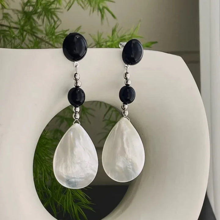 Vintage Shell Earrings - Naia