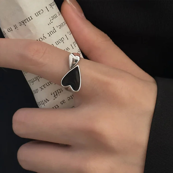 Adjustable Symmetrical Heart Ring - Evelyn