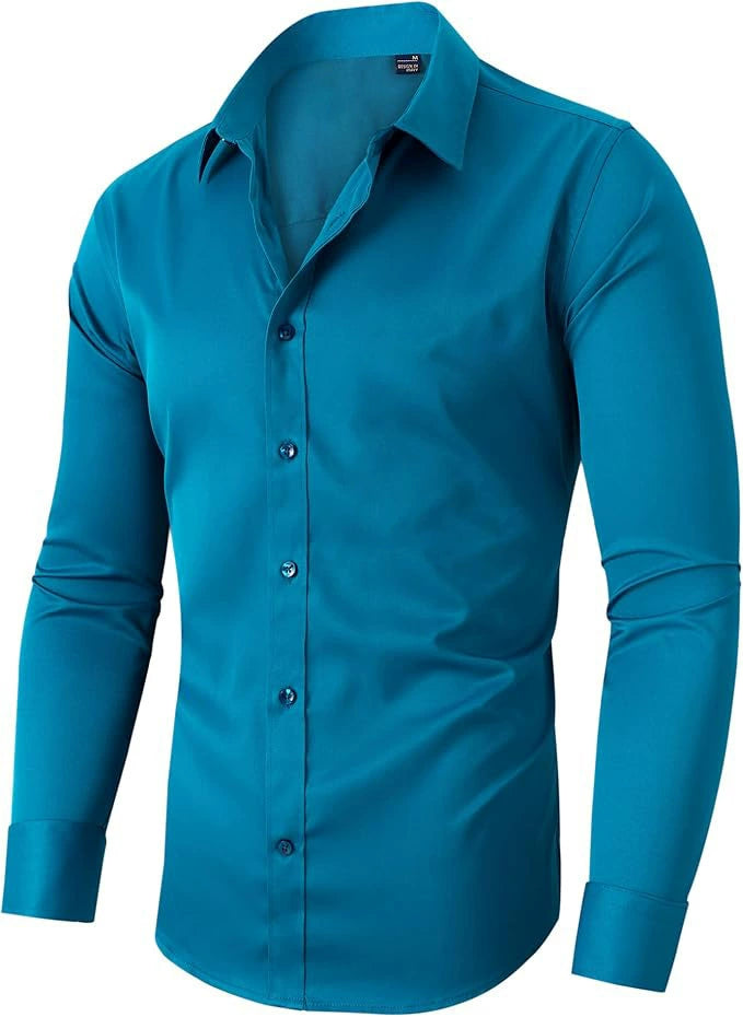 Turquoiseblauw overhemd met lange mouwen en knoopsluiting, schuin van voren getoond zonder model. 9