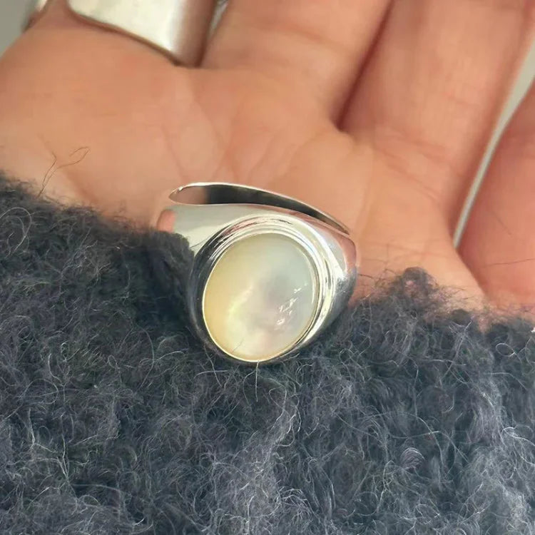 Pinctada Albina Silver Ring - Isla