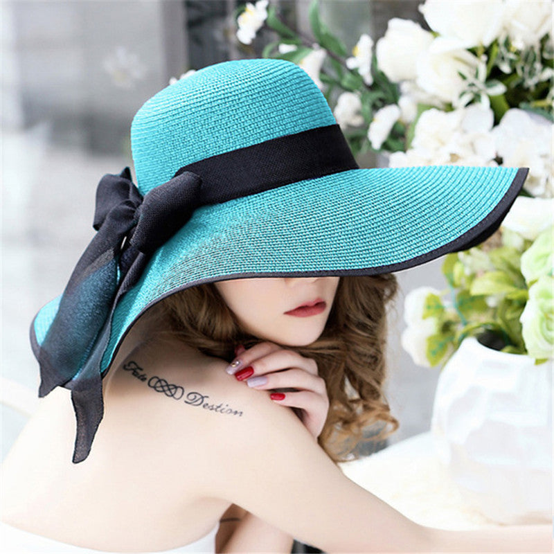 Light women's summer hat with wide brim and chic design – Vivian