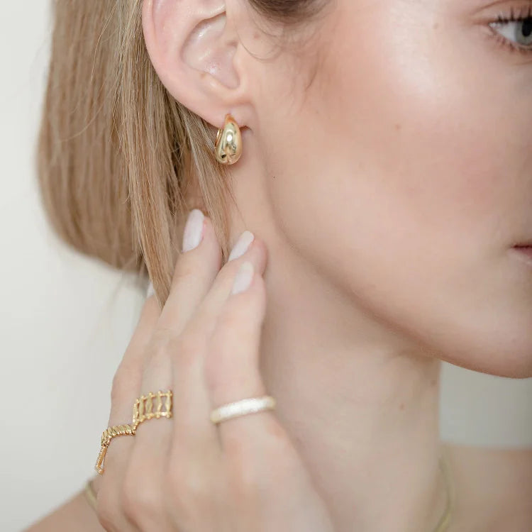 Classic Gold Drop Earrings - Aveline
