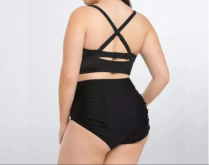 Black Bikini Set with Halter Top and High Waist – Alina