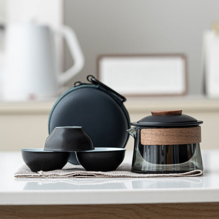 Portable and Stylish Tea Set - SipMate